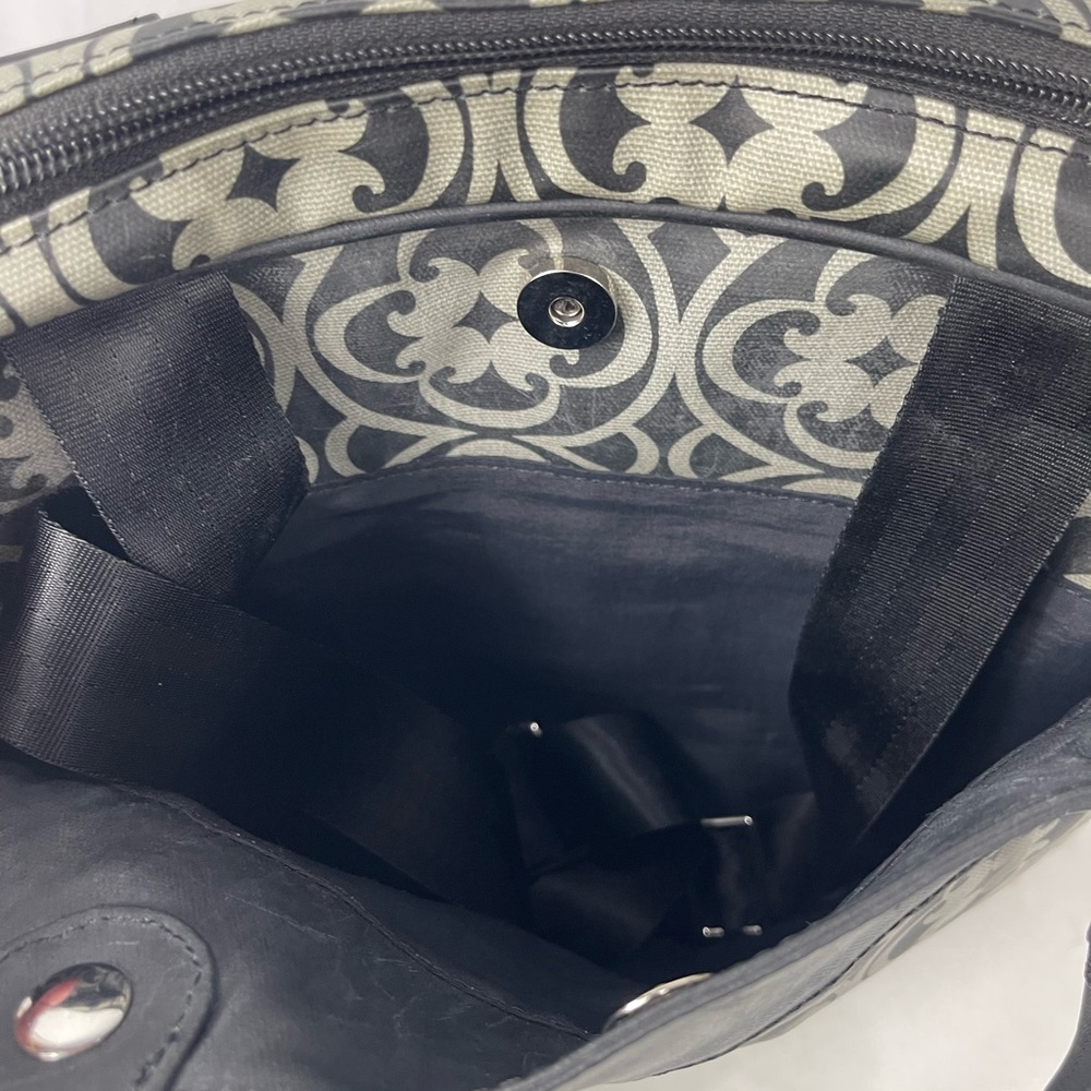 Petunia Pickle Bottom Baby Diaper Bag Black Grey - Picture 8 of 11